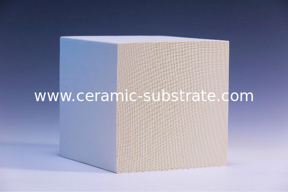 Αγορά Υπόστρωμα καταλυτικών μετατροπέων αυτοκινήτων Ποε για τον εξαγνιστή αερίου εξάτμισης online manufacture